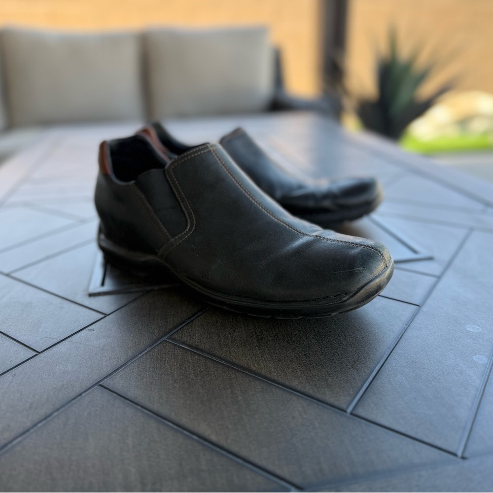 Cole Haan Black Leather Loafers with Elastic Panels